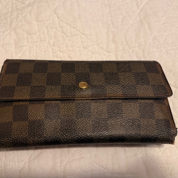 Louis Vuitton Damier Ebene Long Wallet on Chain - Picture 2 of 9